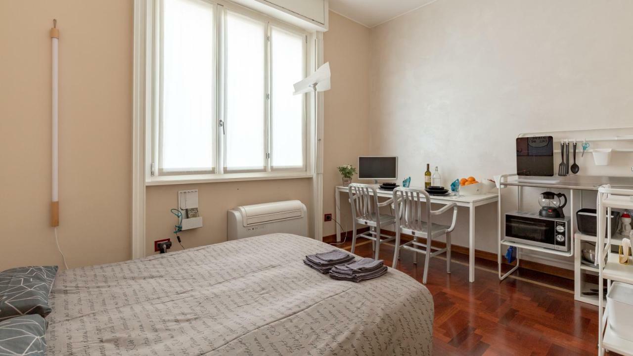 Апартаменты Pied A Terre Sant'Agostino Милан Экстерьер фото